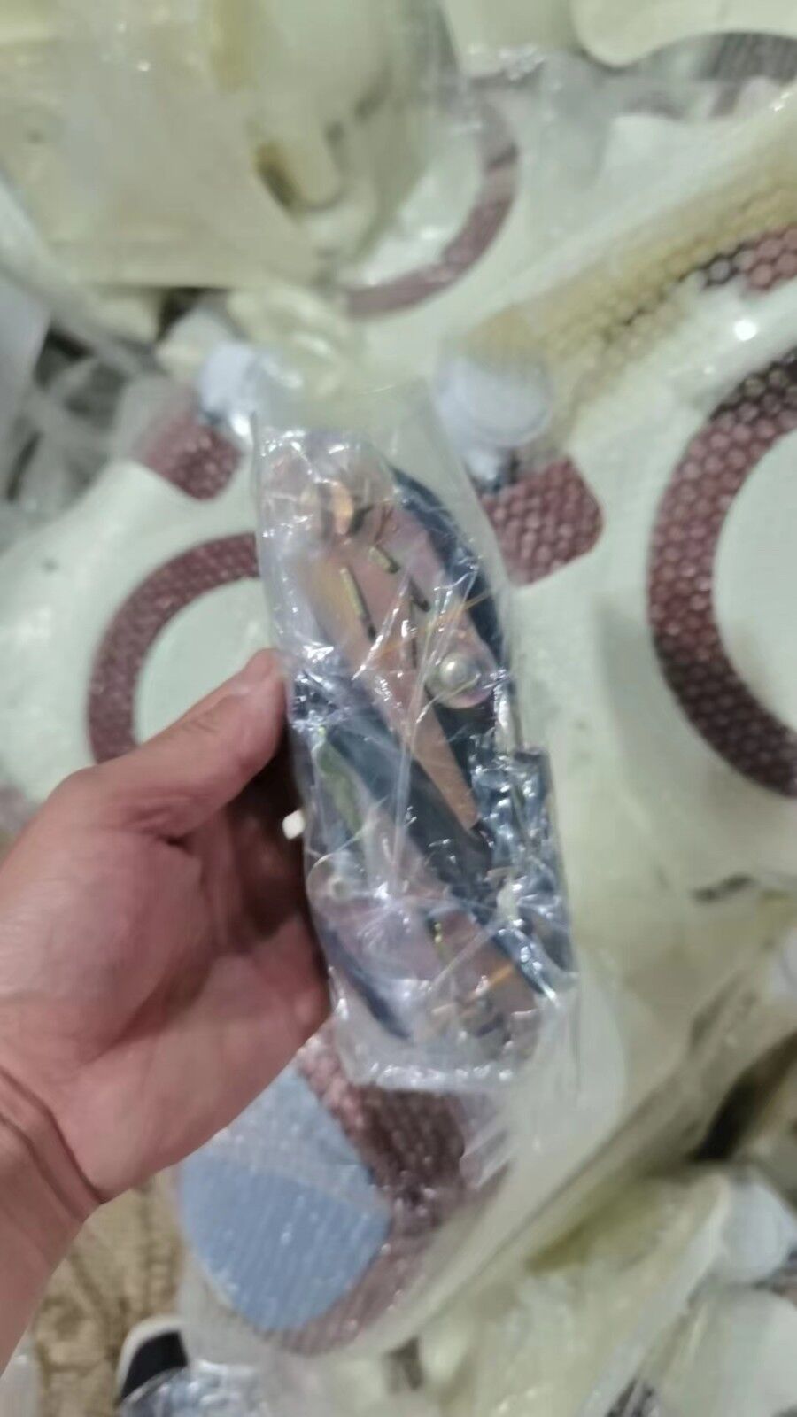 1743068935123094.jpg 5.jpg